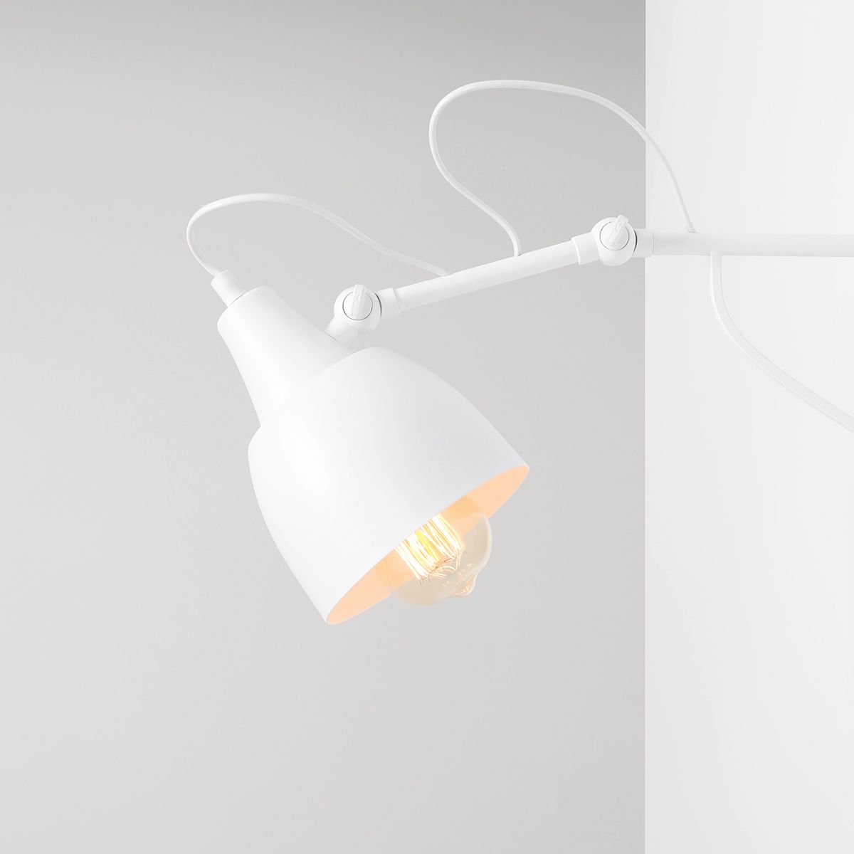SOHO white 1002C_M Aldex