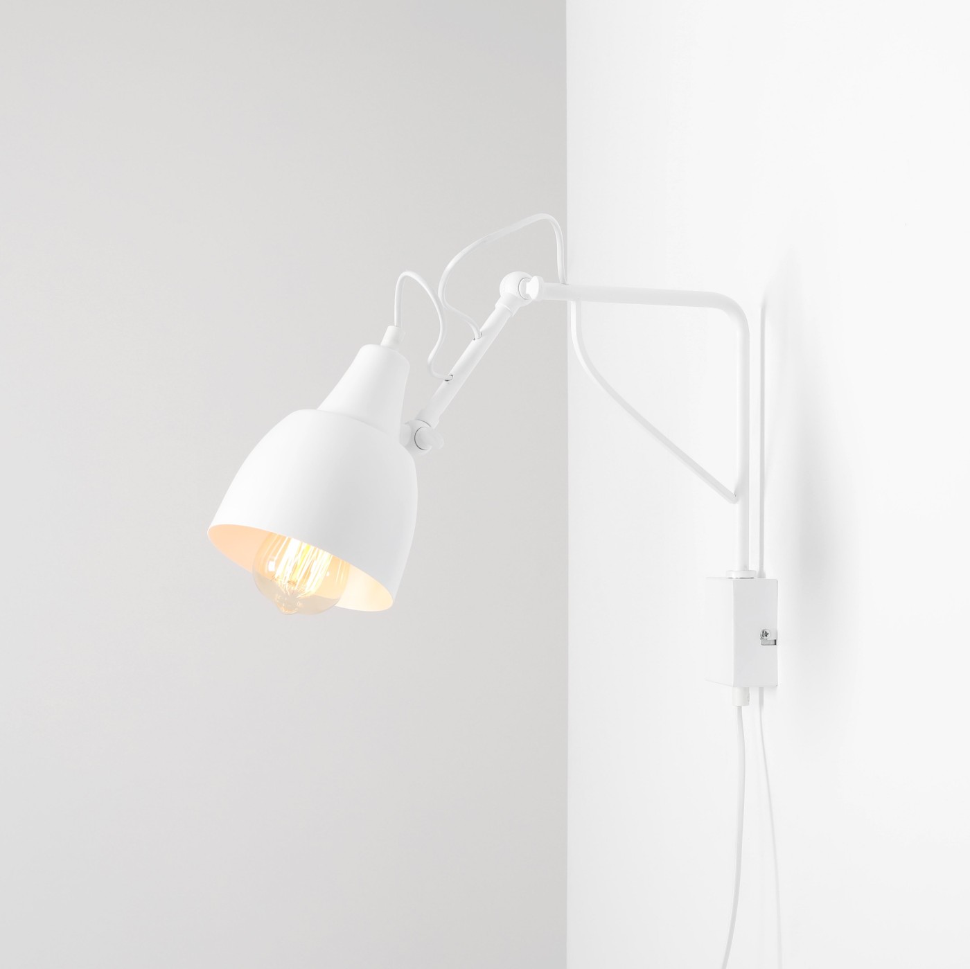 SOHO white 1002C_M Aldex