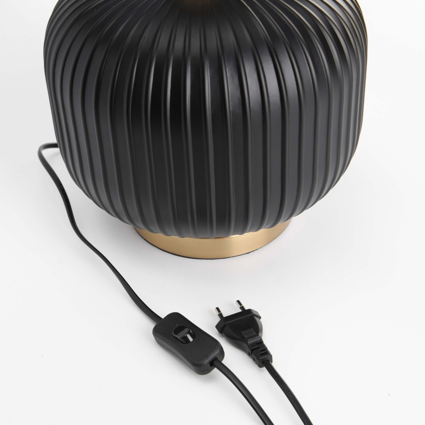 TAMIZA LP-1515/1T small black Light Prestige