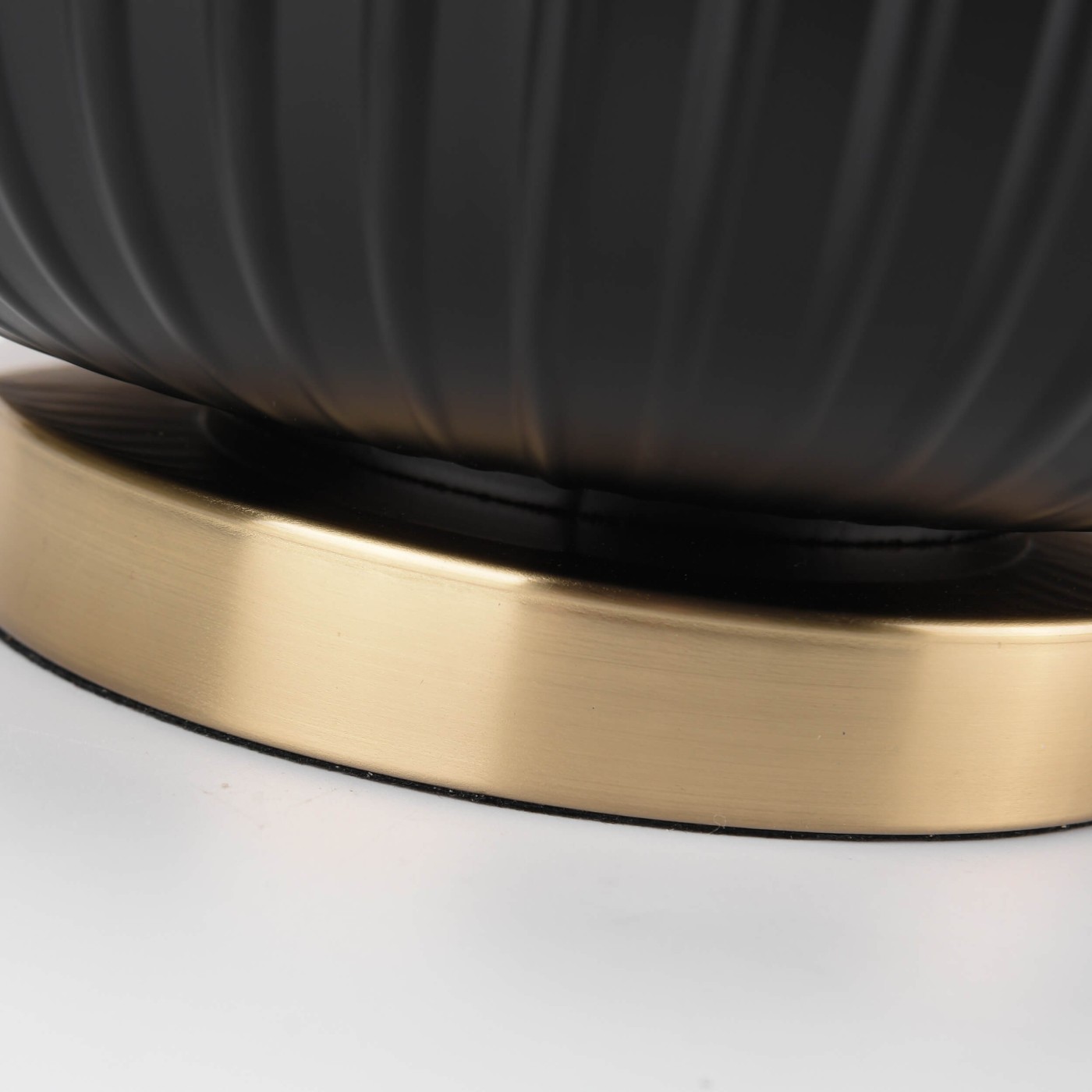 TAMIZA LP-1515/1T small black Light Prestige